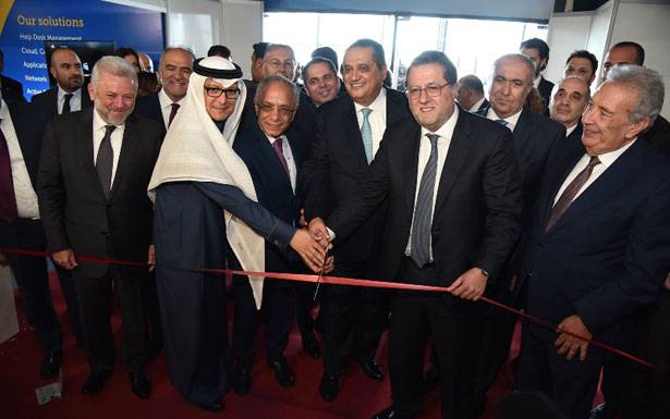 شقير افتتح معرض «سمارتكس»