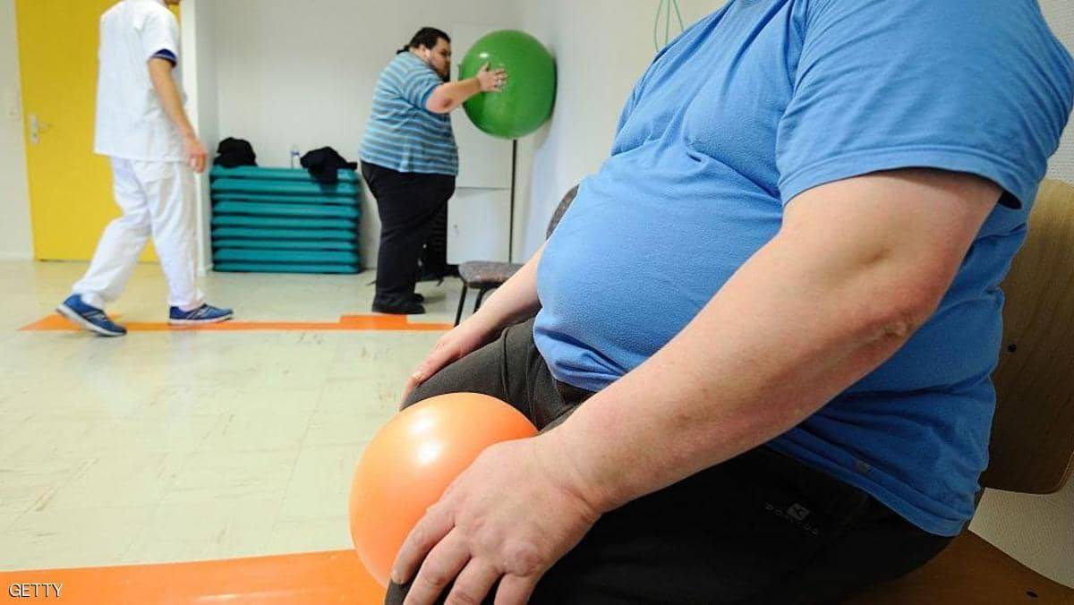 شباب بريطانيا في خطر.. وعلماء يحذرون من "القنبلة الموقوتة"