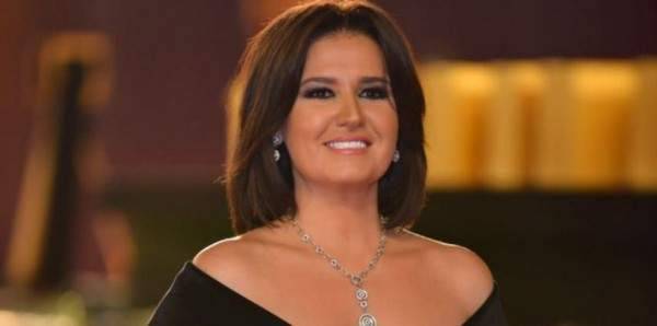هنا شيحة تدعم شقيقتها حلا بعد طرح برومو مسلسلها الرمضاني-بالفيديو