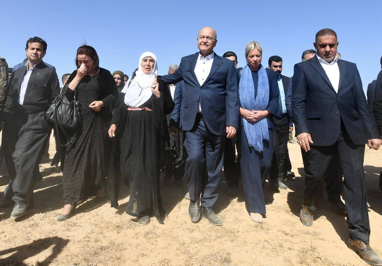 العراق يكشف عن مقبرة جماعية لأكراد قتلوا في عهد صدام حسين