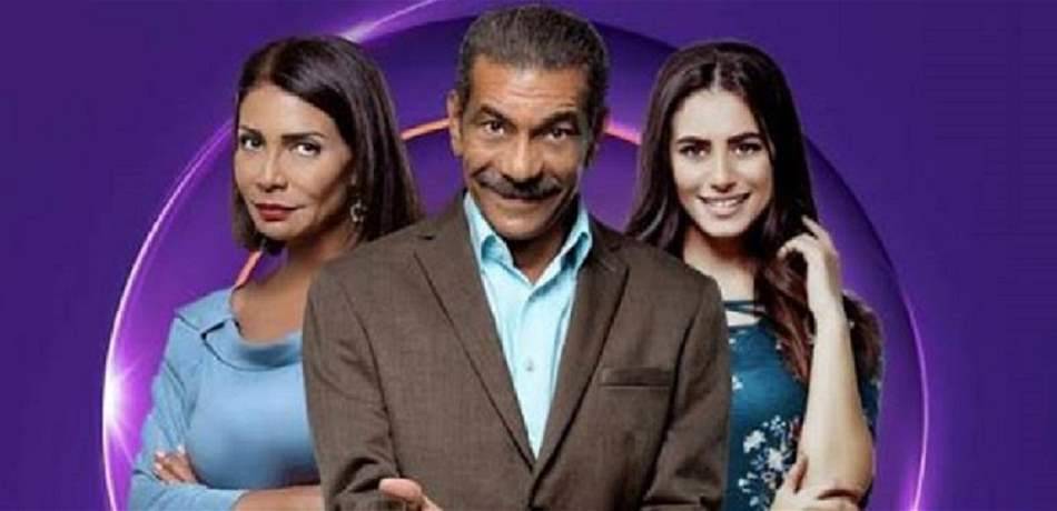 ممثل مصري يجسد دوره على أرض الواقع.. والسبب صادم! (فيديو)