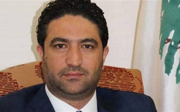 الغريب عرض ملف النازحين في عكار