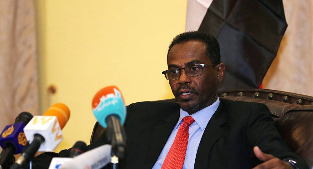 المجلس العسكري السوداني يفاجئ الجميع بشأن تسليم البشير إلى "الجنائية الدولية"