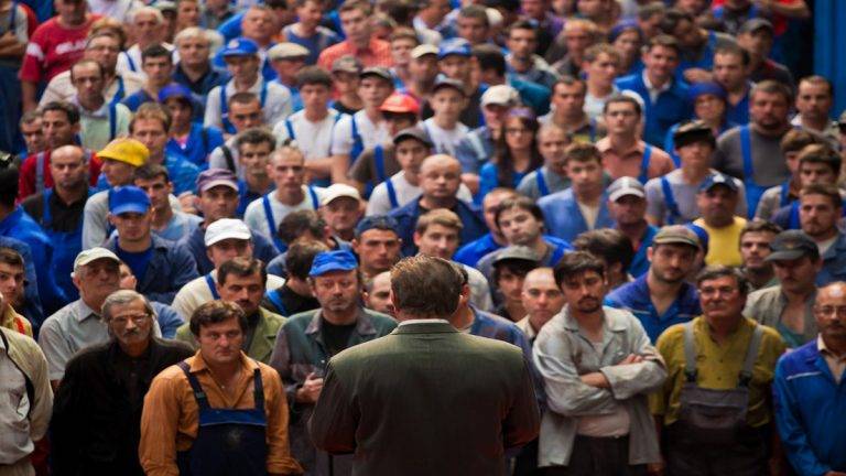 ارتفاع عدد المتعطلين عن العمل في تركيا إلى 4.7 مليون شخص