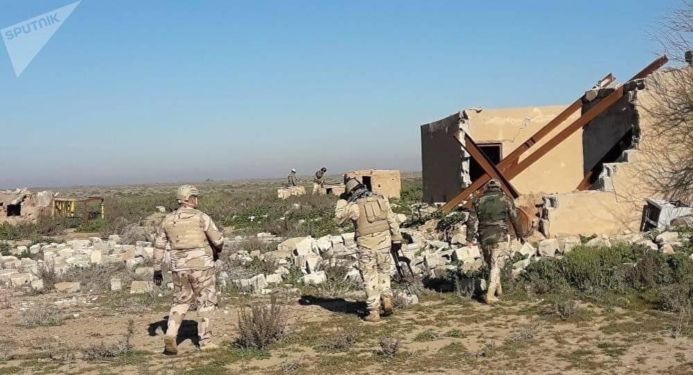 إصابة 13 جنديا أثناء تفكيك عبوات غربي العراق