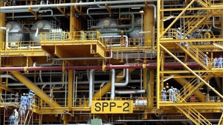 إيرادات كوريا الجنوبية من نفط إيران تهبط 12% في مارس