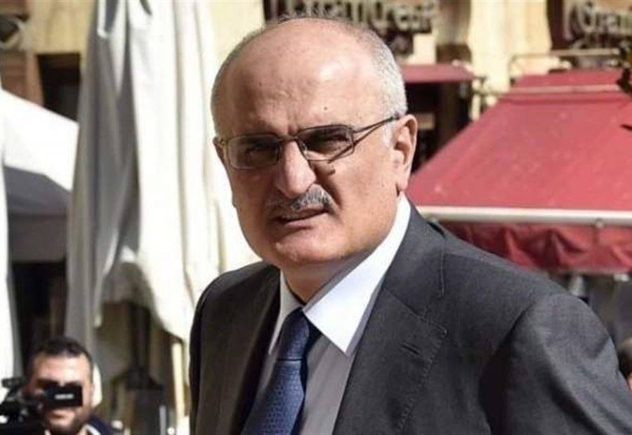 رشاوى في الجمارك... ووزير المال يتحرك