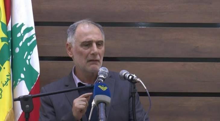 فنيش: ثلث الموازنة يذهب في خدمة الدين العام من قروض وهبات