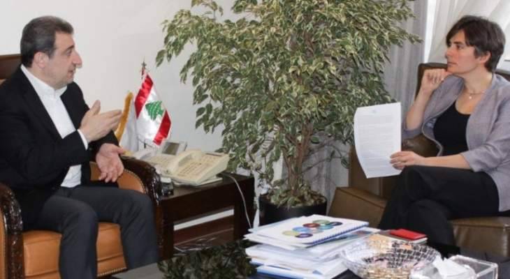 ابو فاعور بحث مع سفيرة كندا في تفعيل التعاون الاقتصادي والصناعي