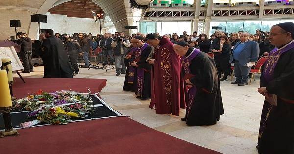 الراعي: عندما نسير في زياح نعش المسيح نأخذ القصد بأن نقتدي بمحبته وتفانيه