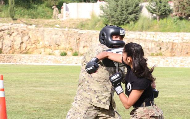 برامج تدريبيّة لصالح لواء الحرس الجمهوري

من تنظيم البعثة العسكريّة الإيطاليّة في لبنان