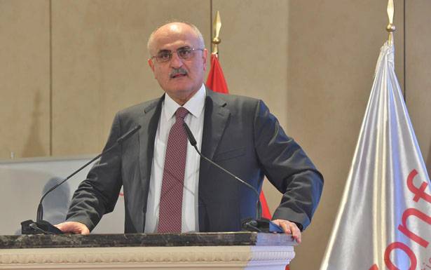 «لبنان يُحضّر لسندات دوليّة بقيمة 3 مليارات دولار»

خليل : مشروع الموازنة يستهدف خفض

العجز الى أقلّ من 9% من الناتج المحلّي