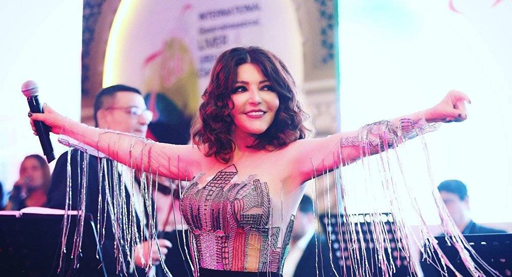 بالفيديو... سميرة سعيد تفاجئ العراقيين