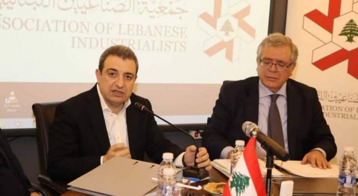 أبو فاعور بعد خلوة مع جمعية الصناعيين: الجو ايجابي بالتعاطي مع الملف الصناعي