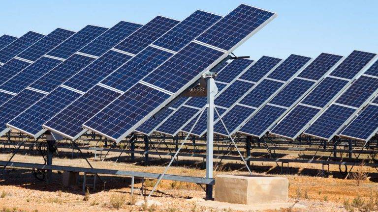 دراسة: 961 مليار دولار استثمارات الطاقة بالشرق الأوسط