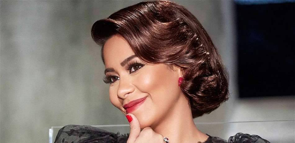 شيرين تثير الجدل بنحافتها الزائدة.. هكذا بدت أصغر من عمرها (صور)