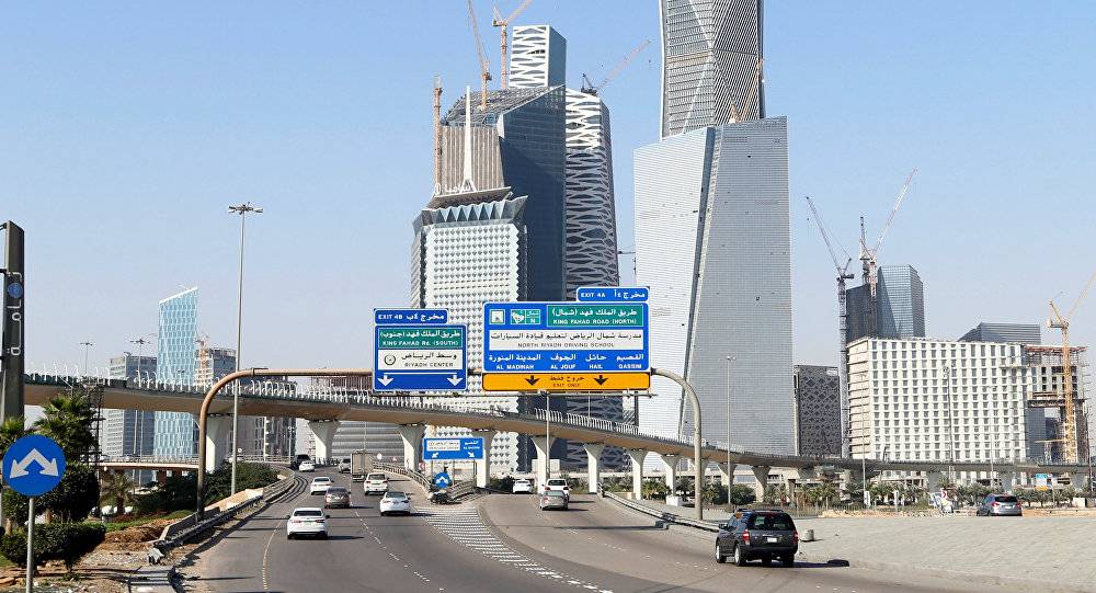 استطلاع يكشف توقعات نمو اقتصاد دول الخليج العربي