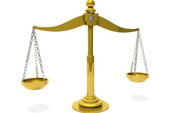 الــقاضي نــقـــولا مـنصور أحال مطـلوبـاً الى جـنايات جبل لـبـنـان

وعـــلــــيه أكثر مـــن 1700 مُذكرة توقيــف