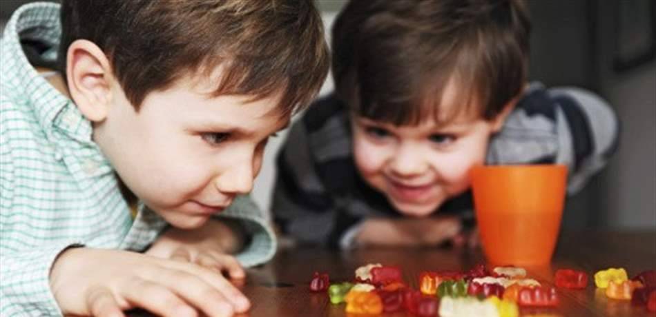 تجنبوا حلوى الجيلاتين.. إليكم تأثيرها الخفي على الأطفال!