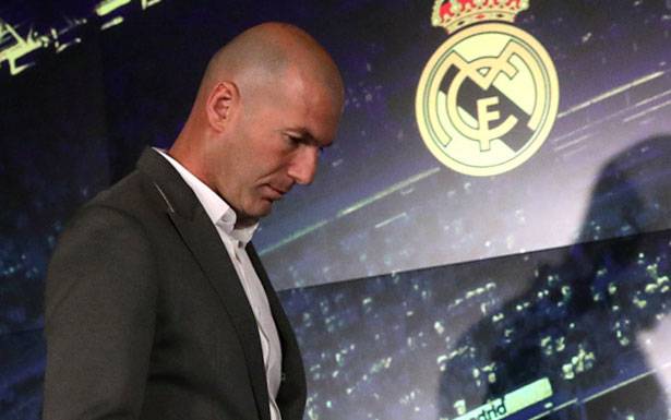 زيــدان يـكتشف سبب «فشل» ريــال مدريد
