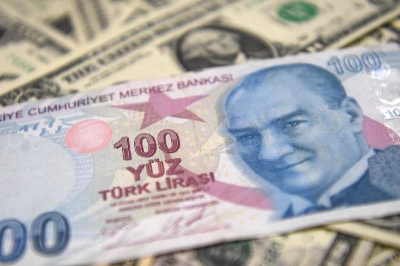 أردوغان بين الليرة والدولار... هزيمة غير معلنة حتى إشعار آخر