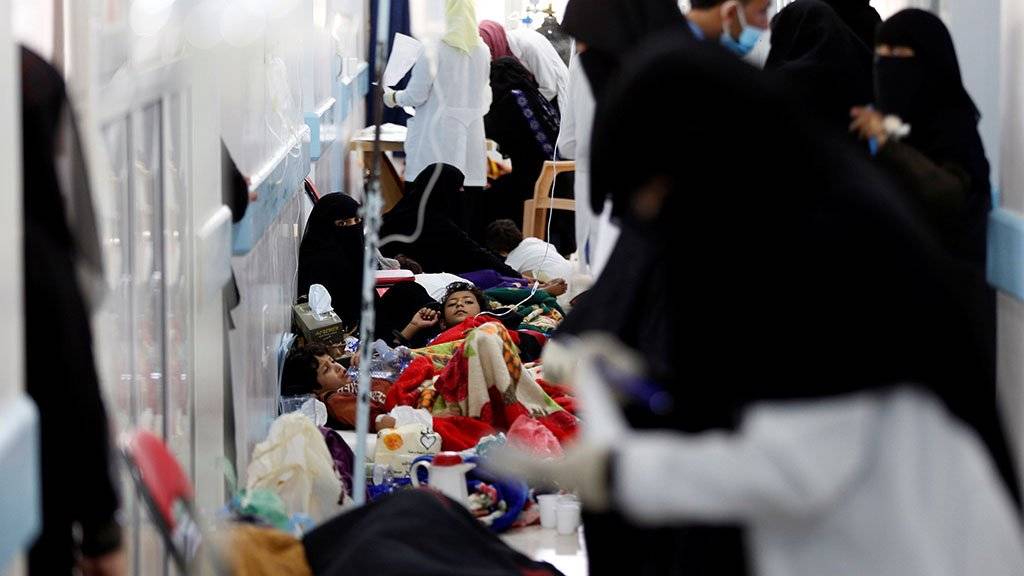 منظمة إنسانية: الاشتباه في إصابة أكثر من 100 ألف طفل يمني بالكوليرا
