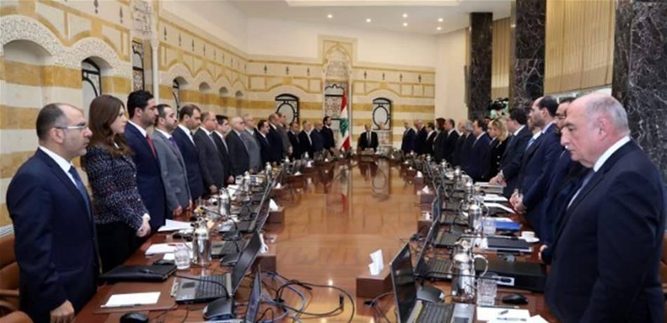 انطلاق جلسة مجلس الوزراء في بعبدا...  38 بندا على طاولتها