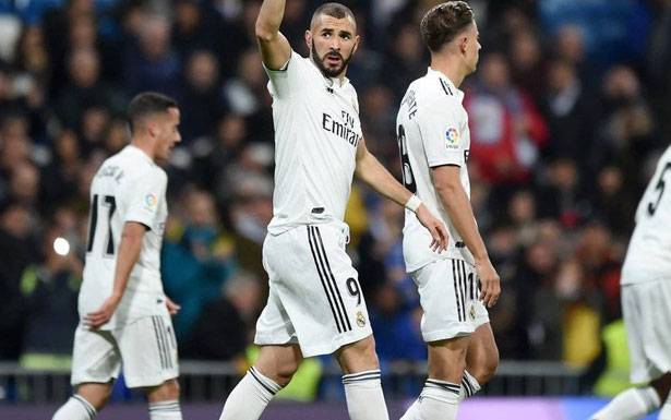 ريال مدريد يُحبط مساعي

إنتر ميلان وأتلتيكو مدريد
