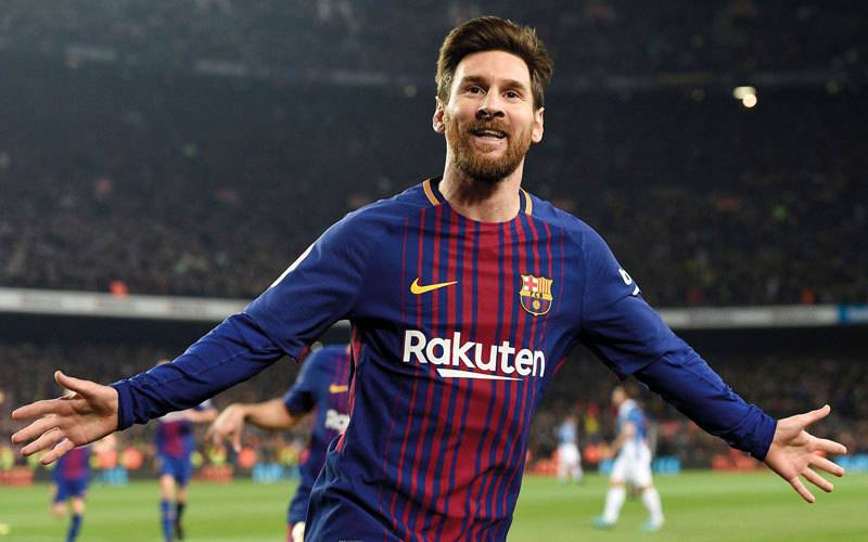 التقاه قبل 6 أيام من وفاته.. هذا الرّجل وراء بقاء ميسي بـ"برشلونة"!