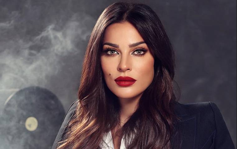 هجوم عنيف على نادين نجيم..هكذا ردت!
