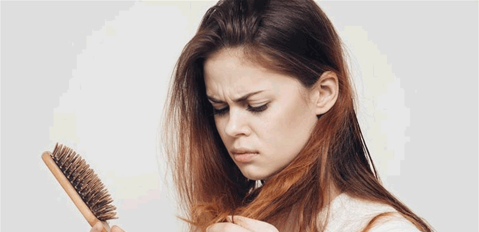 هذه الأطعمة تمنع تساقط الشّعر.. تناوليها!
