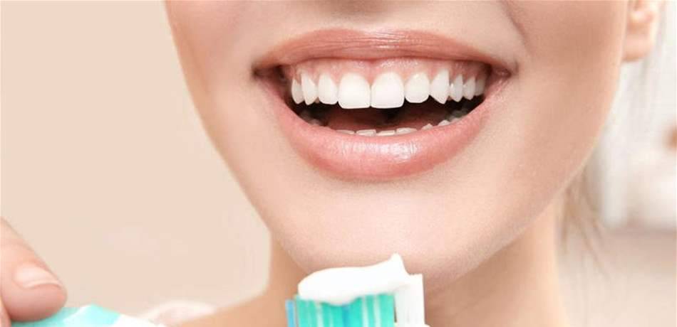 للشابّات.. هكذا تعتنين بأسنانكنّ خلال شهر رمضان!