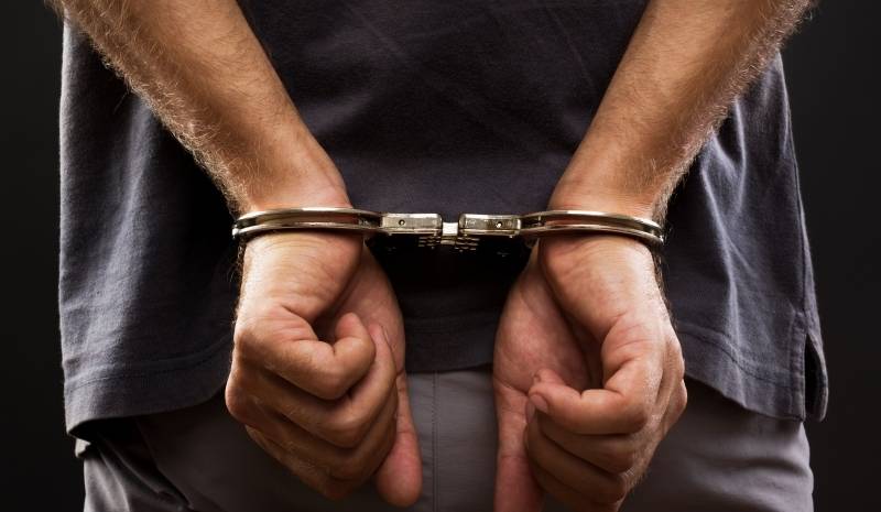 ابراهيم امر بتوقيف رئيس بلدية سبلين ونائبه وأمينة الصندوق