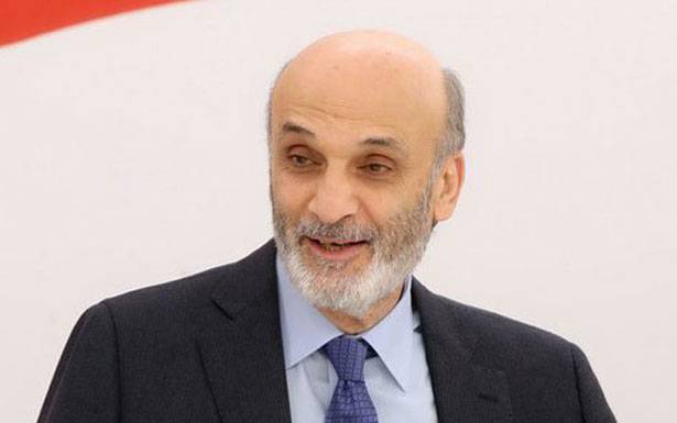 جعجع : لسنا على شفير ثورة اجتماعيّة

أو انهيار اقتصادي إلا أننا نتخبّط بصعوبات ماليّة