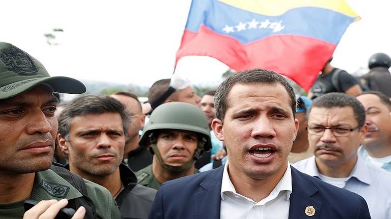 "مجموعة ليما" تحث الجيش الفنزويلي على دعم غوايدو
