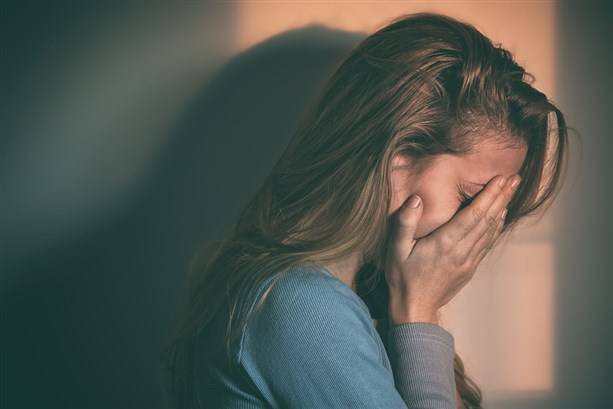 إذا كنتم تتساءلون عن أسباب البكاء المستمرّ... إليكم الجواب!