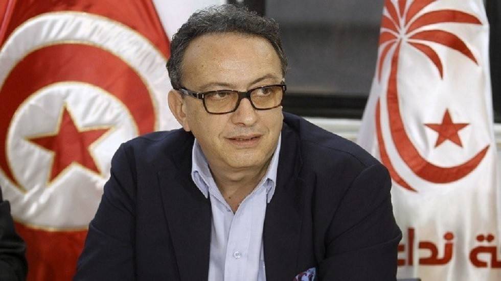 حزب نداء تونس يجمّد عضوية نجل الرئيس ويحيله على لجنة النظام