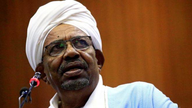 النائب العام في السودان يأمر باستجواب البشير