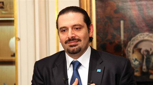 الحريري يستقبل نظيره المصري في مطار بيروت