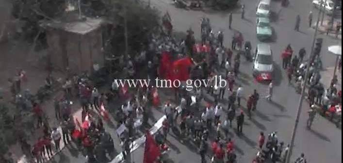 حركة المرور كثيفة من المزرعة باتجاه البربير بسبب انطلاق مسيرة راجلة باتجاه المتحف