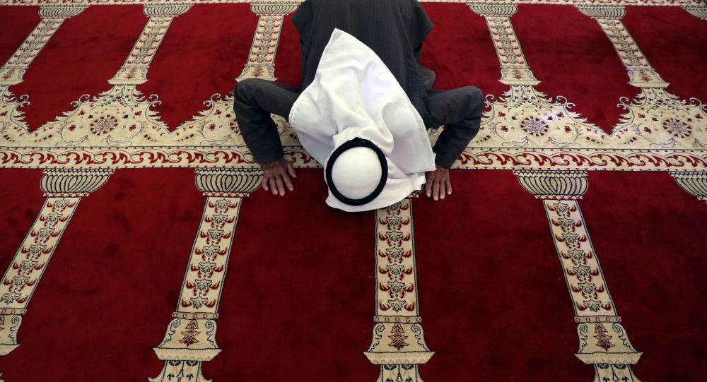 دولتان تعلنان الثلاثاء أول شهر رمضان