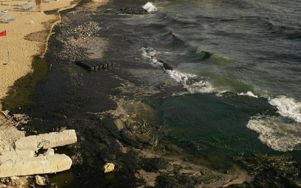 نفي لمسؤوليّة الكهرباء والبواخر للتسرّب النفطي في جدرا