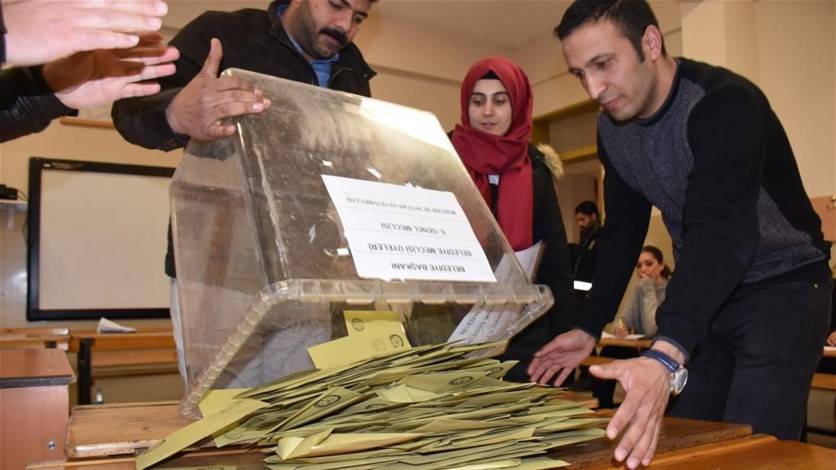 مجلس الانتخابات في تركيا يقرر إعادة الانتخابات في اسطنبول