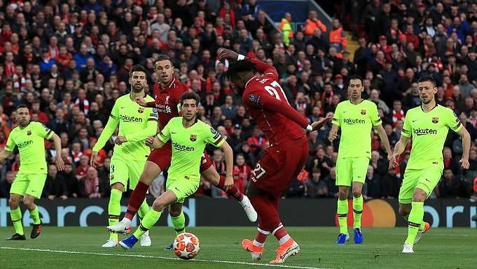 ليفربول يطيح ببرشلونة ويبلغ النهائي