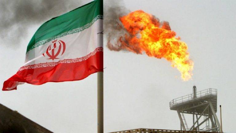 إيران: العقوبات الأمريكية على المعادن ”تخالف الأعراف الدولية“