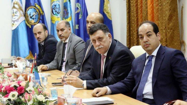 بعد فشل جولة السراج.. حكومة الوفاق تنهي عمل شركات ألمانية و فرنسية في طرابلس