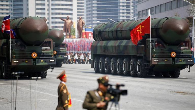 بيونغ يانغ تكشف عن الهدف من أحدث تدريب بالصواريخ أشرف عليه الزعيم كيم جونغ أون