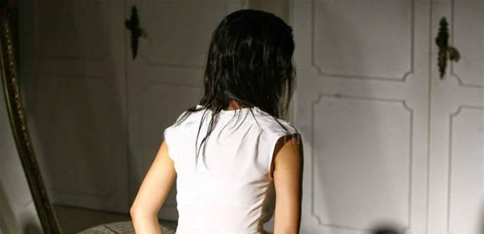 فنّانة كادت أن تنهي حياتها بنفسها.. هذه قصتها