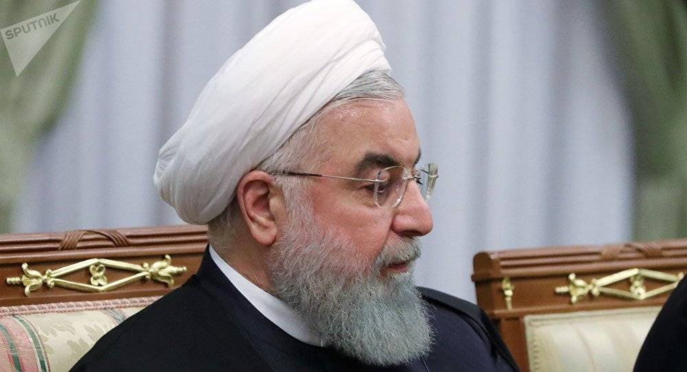 محلل: طهران تريثت في الخروج من الاتفاق النووي بسبب تعهداتها