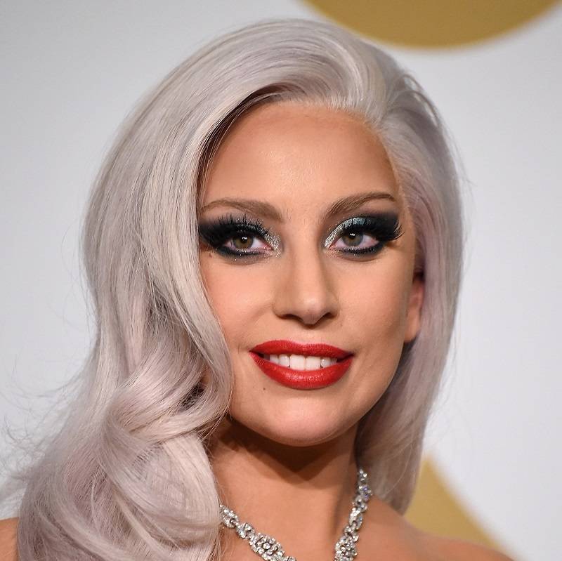 لن تصدقوا  ثمن مجوهرات ليدي غاغا في الـ Met Gala
